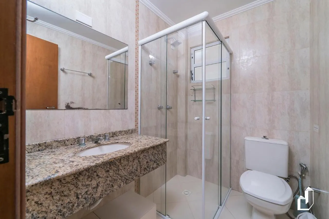 Apartment Com 01 Dormitorio E Para Entrar E Ser Feliz Bombinhas